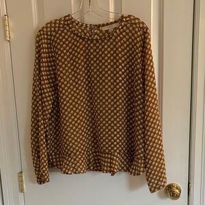 LOFT size LP Patterned Blouse